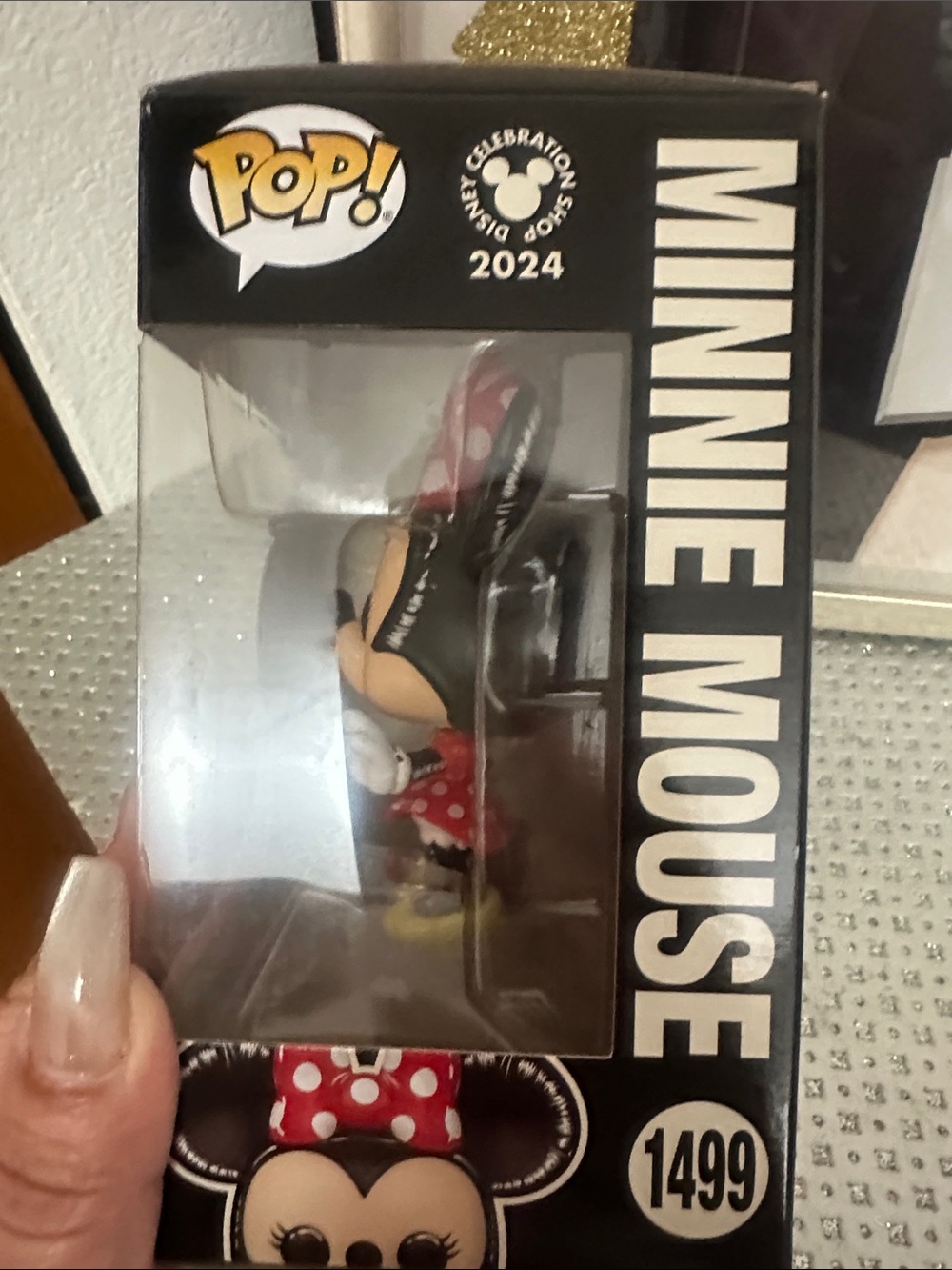 Funko Minnie Mouse Red Polka Dot Dress with Yellow Shoes - Picture 4 of 5